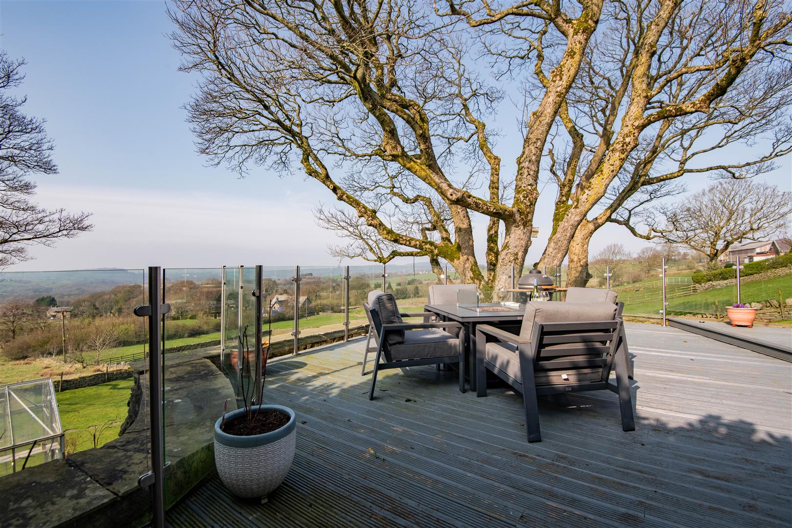 Tockholes Road, Darwen